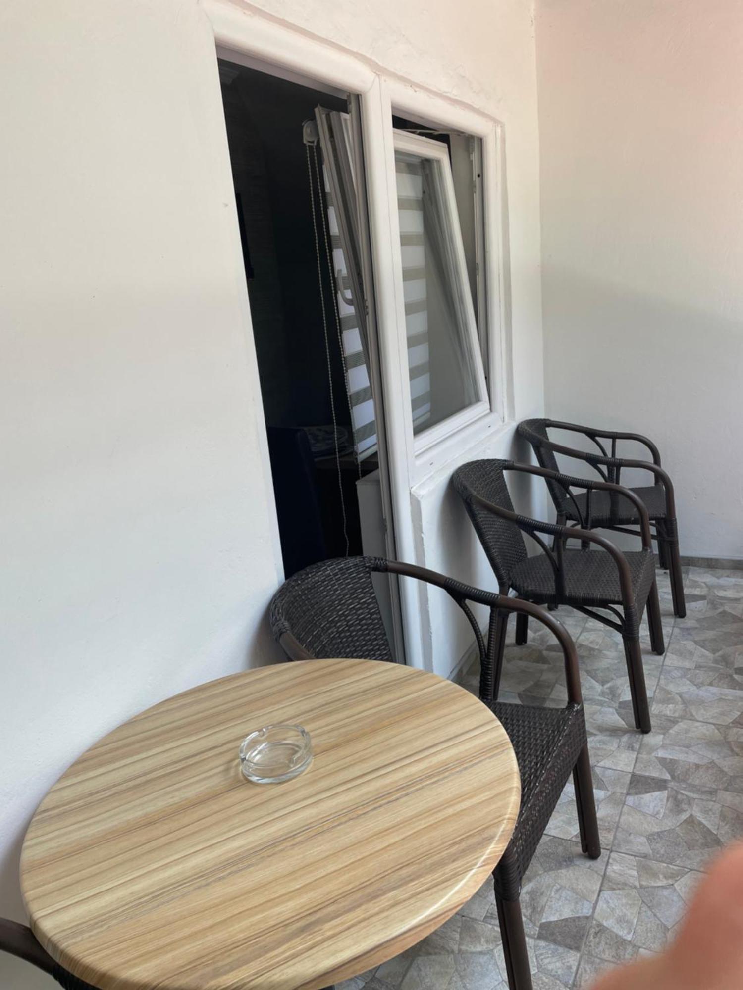Feher Akac Guest House Palić Exteriör bild